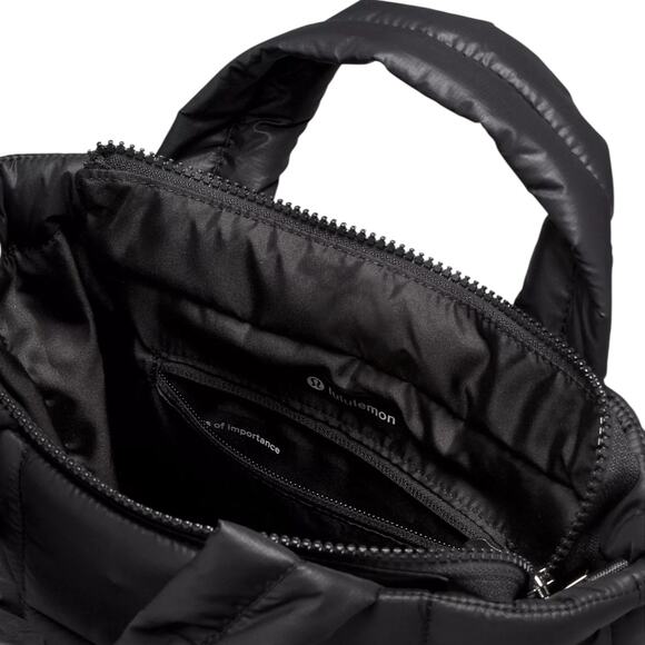 LULULEMON Quilted Grid Tote Bag Mini 5L - Picture 4 of 9